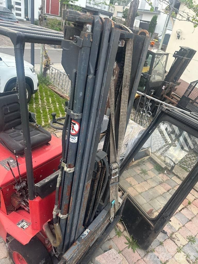 Linde E 16 S Elmotviktstruckar