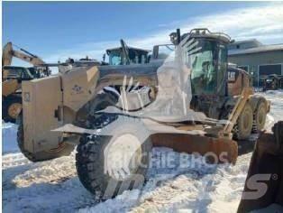 CAT 140M Väghyvlar