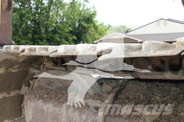 CAT 330BL Bandgrävare