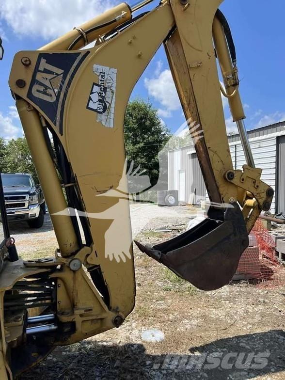 CAT 420D Grävlastare