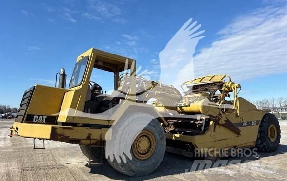 CAT 615C II Schaktvagnar