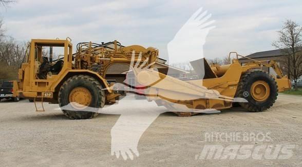CAT 621F Schaktvagnar