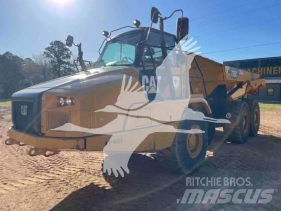 CAT 725C2 Midjestyrd dumper