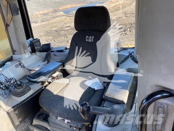 CAT D9T Bandschaktare