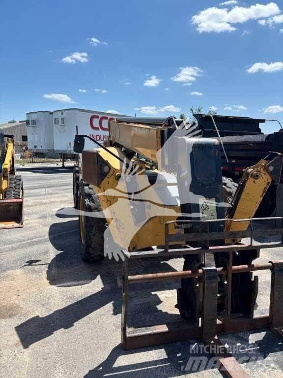 CAT TL943D Teleskoplastare