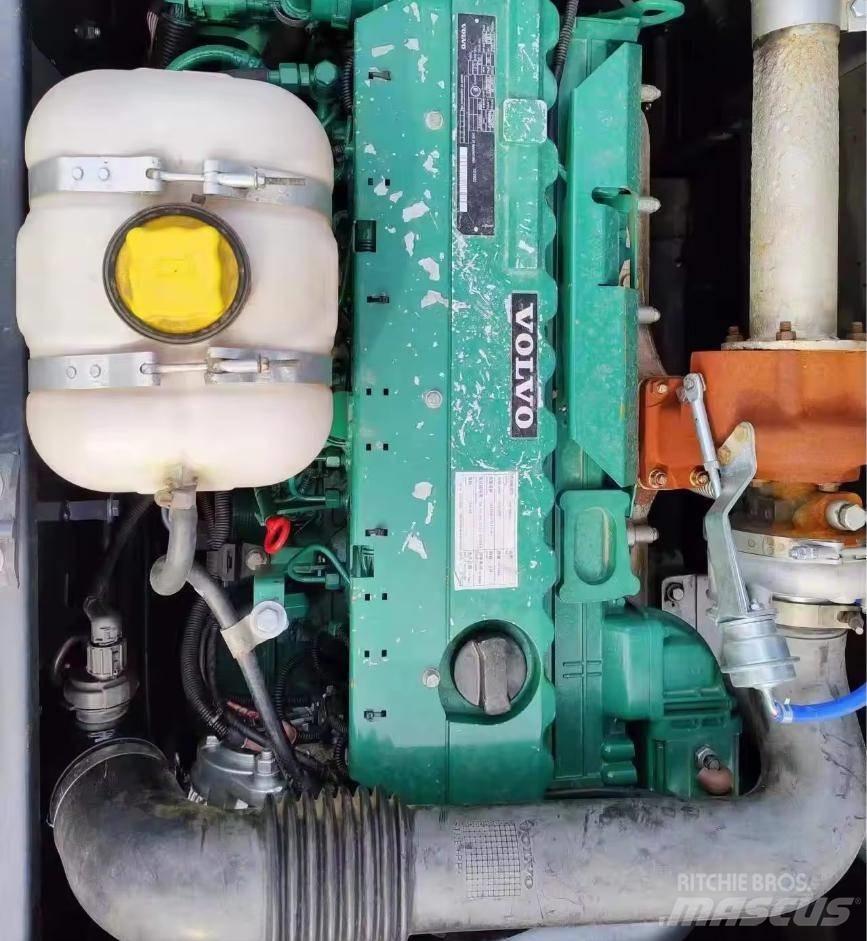 Volvo EC 220 Bandgrävare