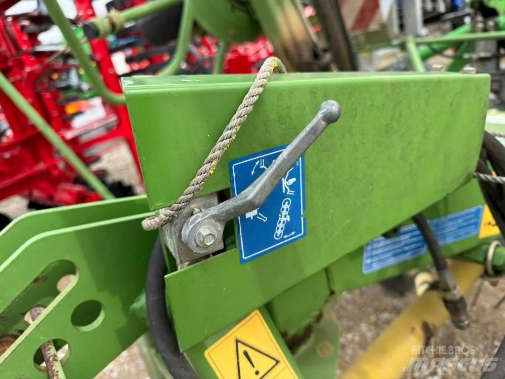 Krone KW672/6 Vändare och luftare