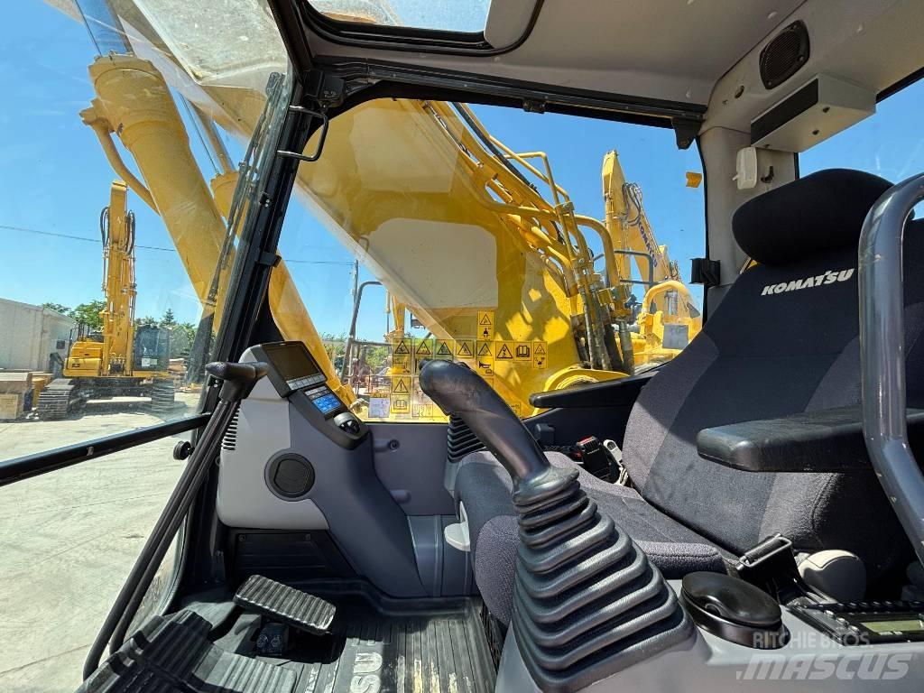Komatsu HB365NLC-3 Bandgrävare