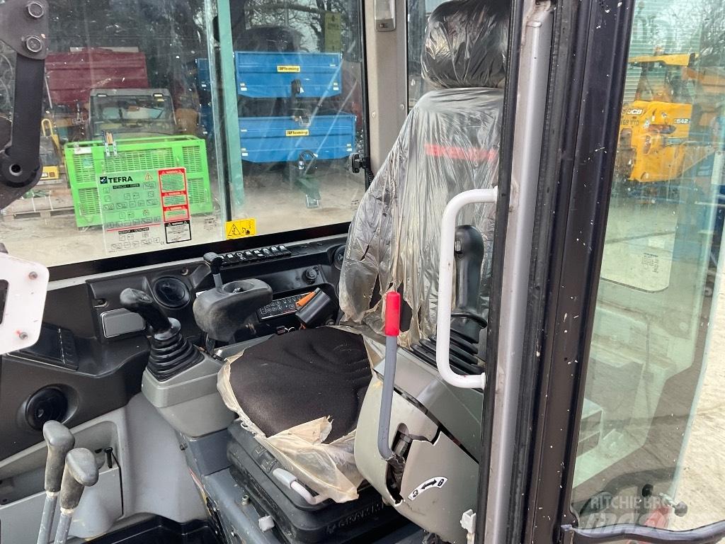 Takeuchi TB 230 Minigrävare < 7t