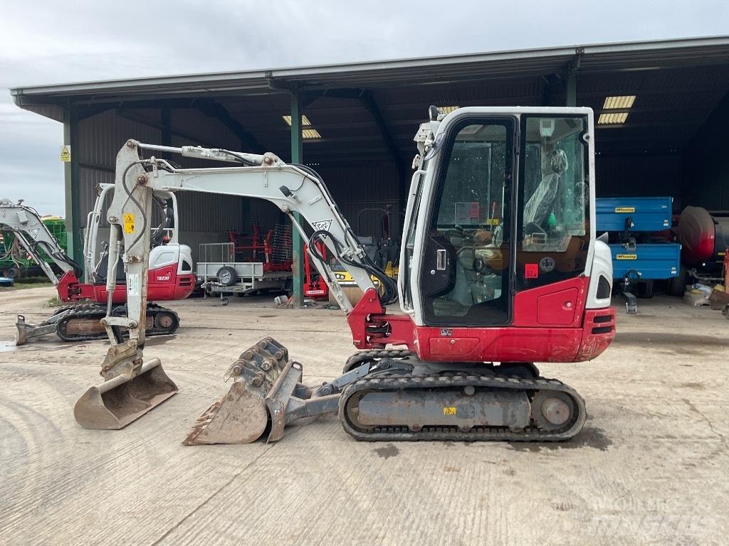 Takeuchi TB 230 Minigrävare < 7t