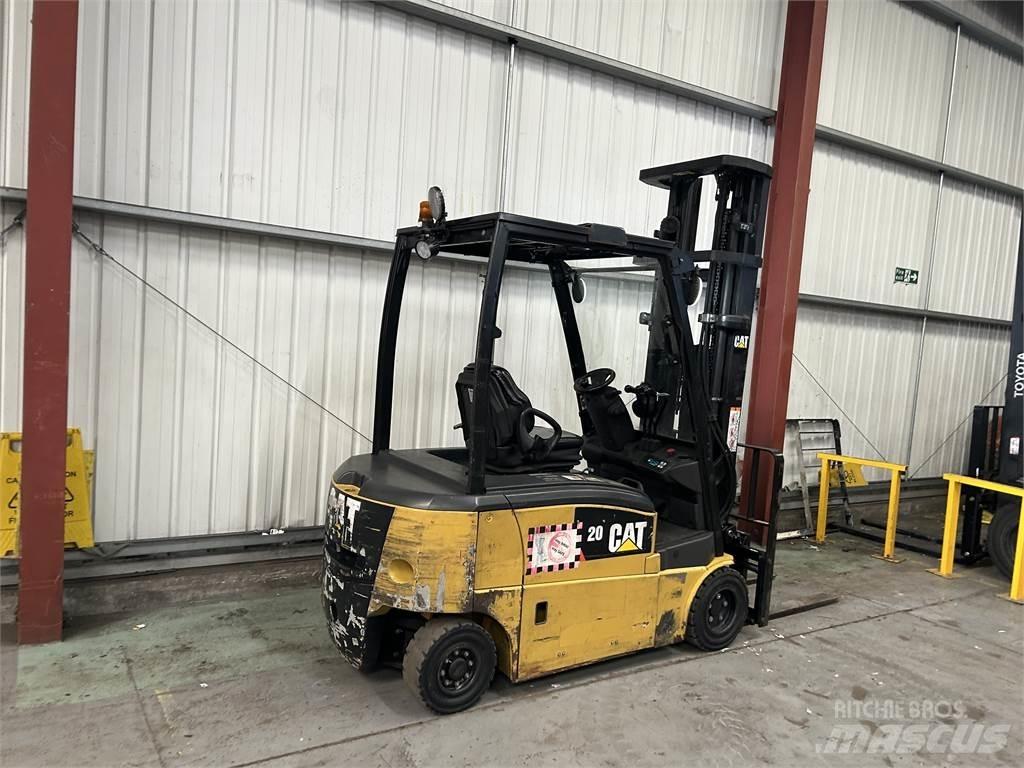CAT EP20PN Elmotviktstruckar
