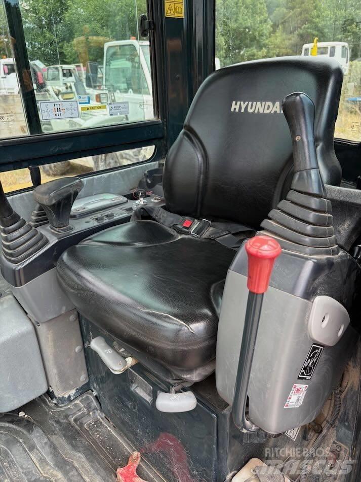 Hyundai R25Z-9 AK Minigrävare < 7t
