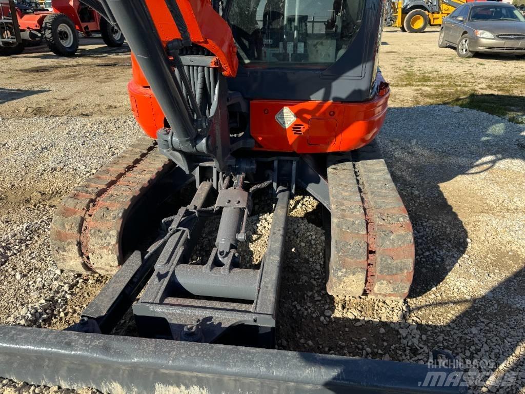 Kubota KX 121-3 Bandgrävare