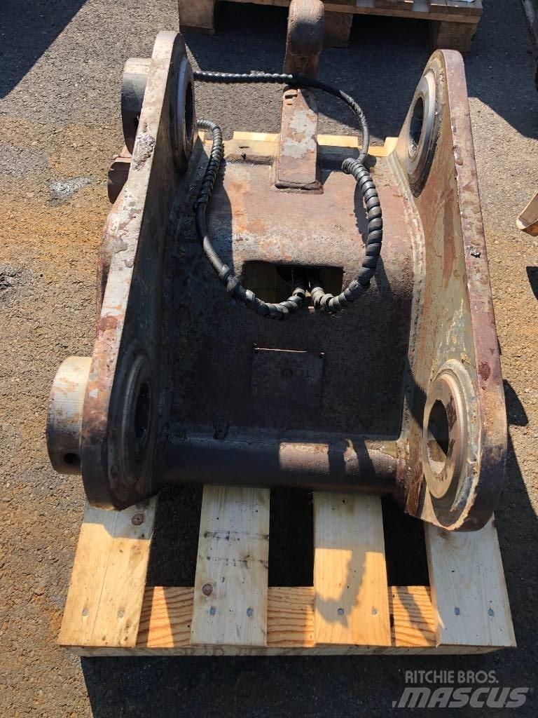 Volvo HCW40 Redskapsfäste/ adaptrar