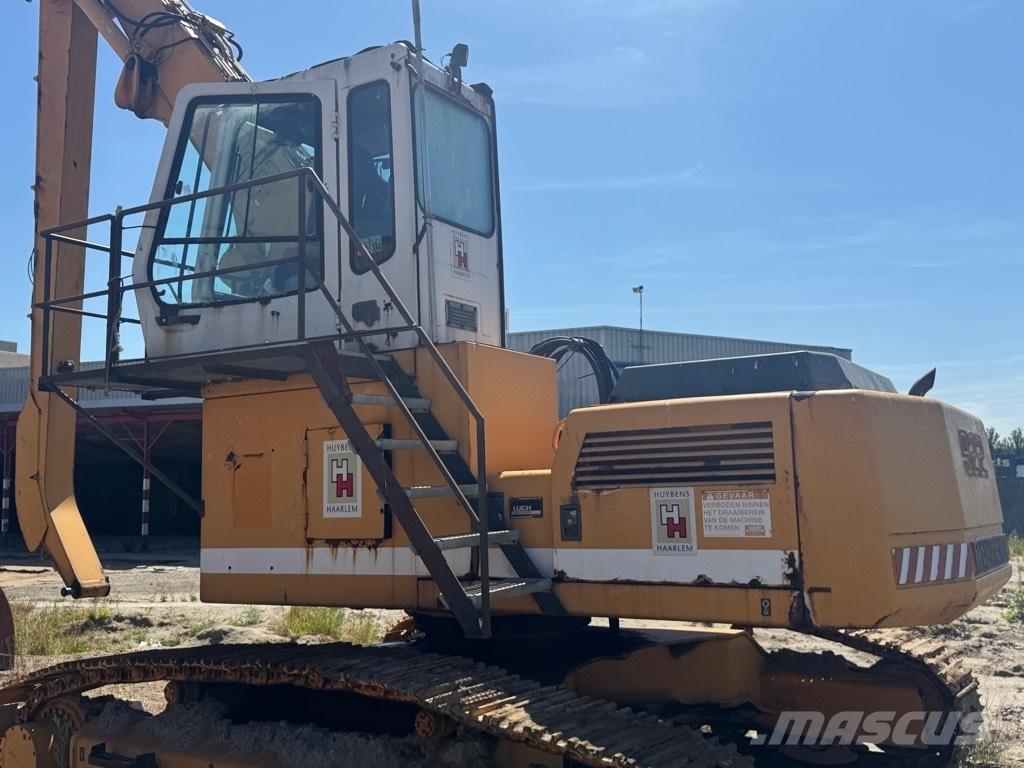 Liebherr 922 Avfalls / industri hantering