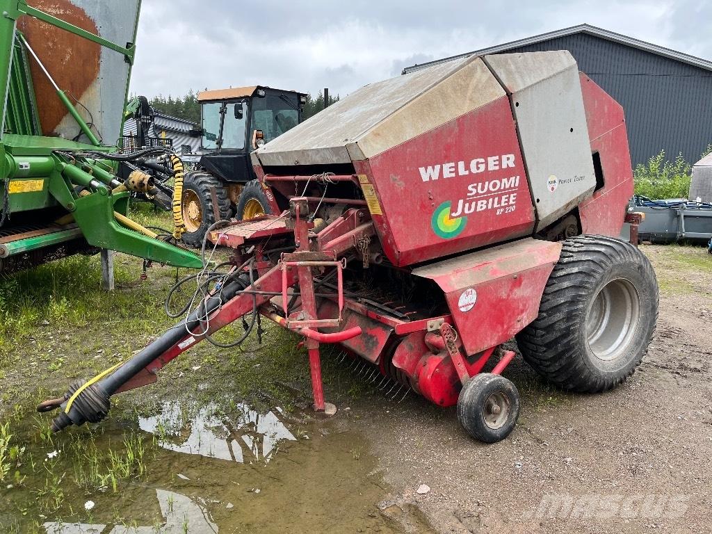 Welger RP220 Rundbalspressar