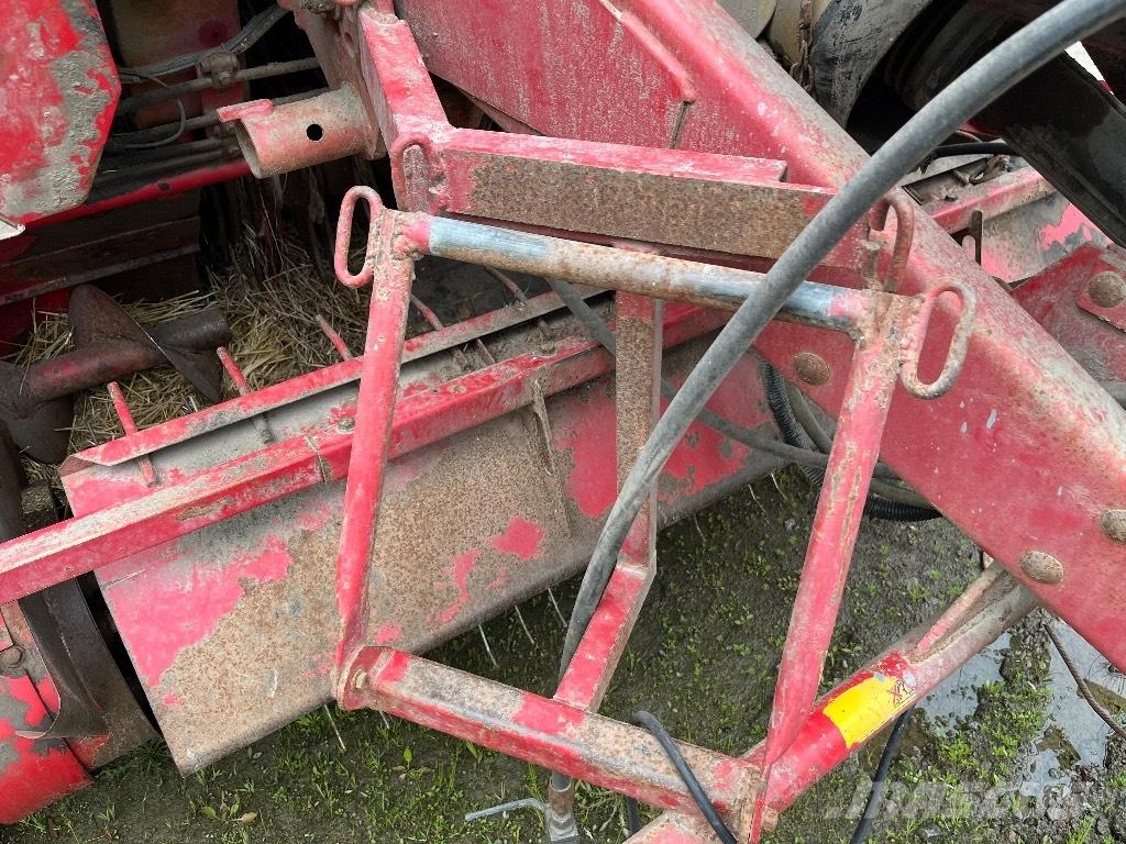 Welger RP220 Rundbalspressar