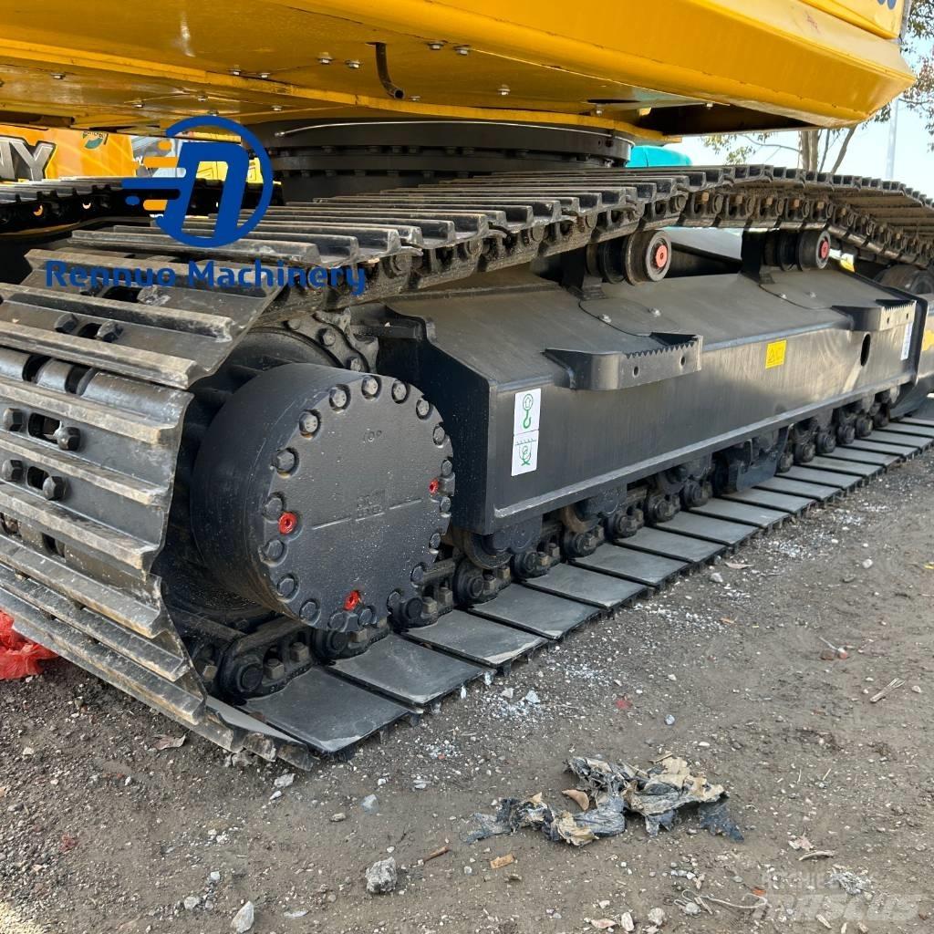 Komatsu PC200-8 Bandgrävare