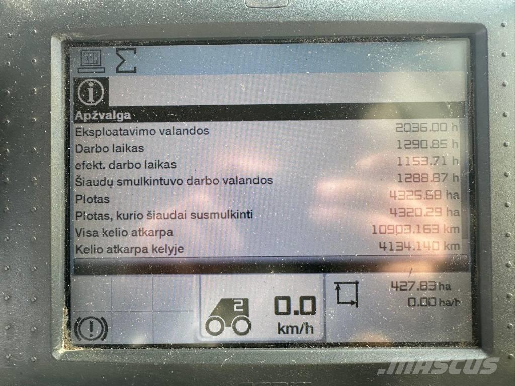 CLAAS Lexion 670 Skördetröskor