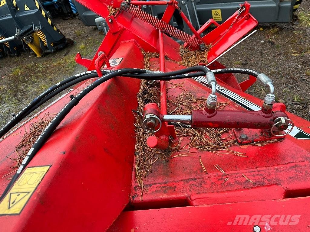 Esko 225 Snöslungor och -fräsar