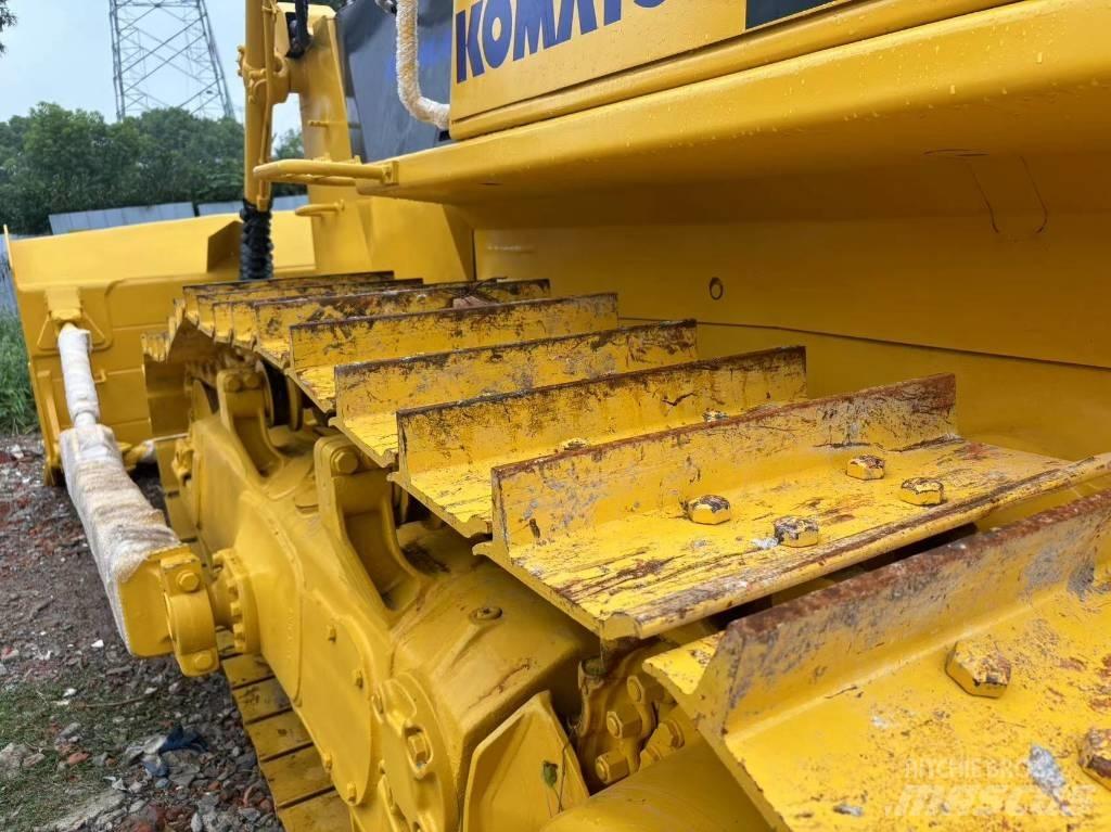 Komatsu D 85 E-12 Bandschaktare