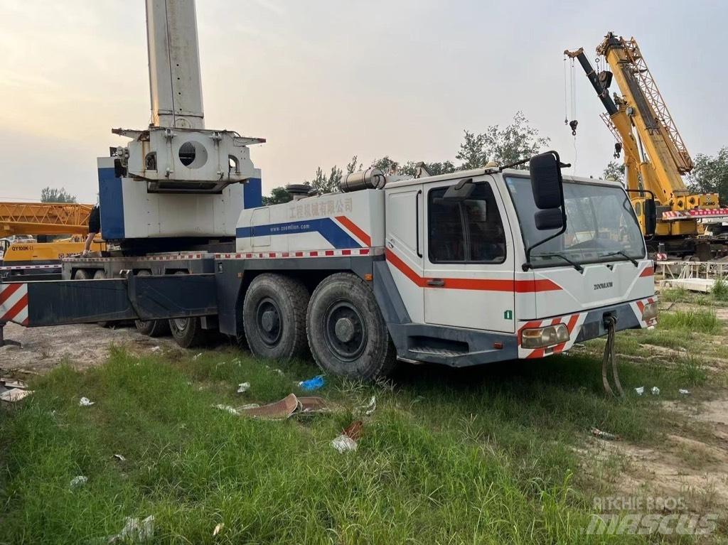 Zoomlion QAY220V Allterrängkranar