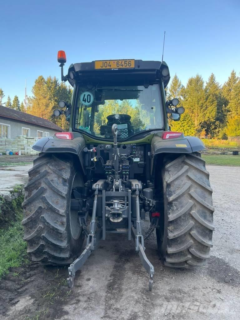 Valtra G 135 Traktorer