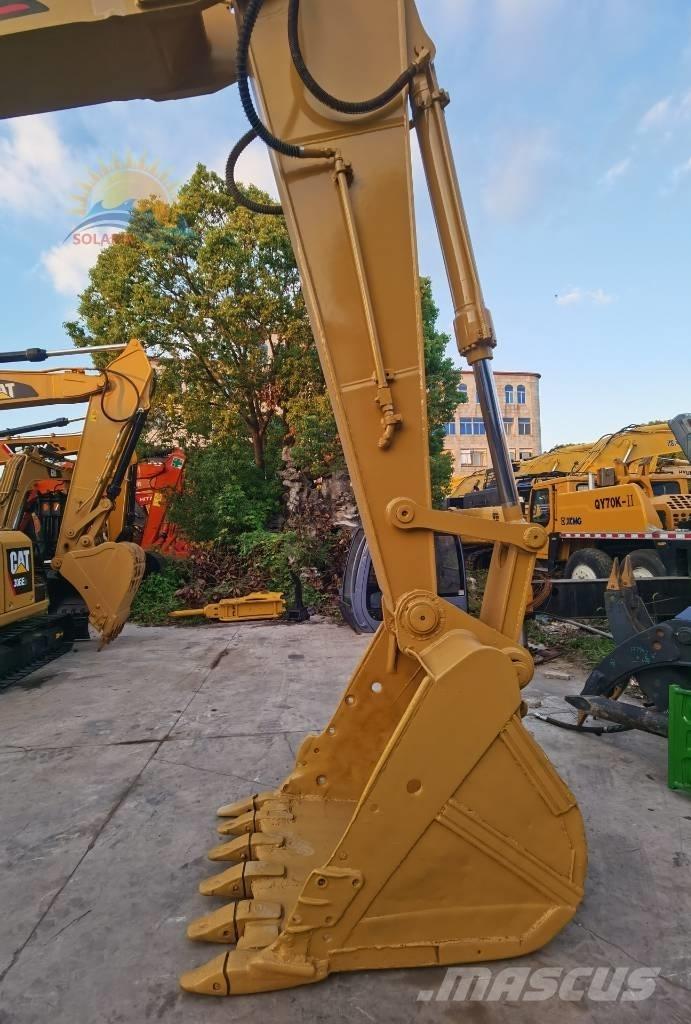 CAT 320 C L Bandgrävare