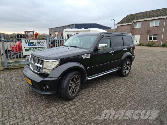 Dodge Nitro Personbilar
