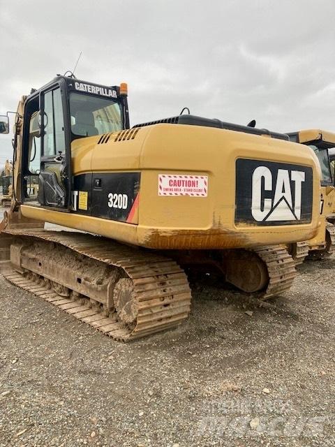 CAT 320 D L Bandgrävare