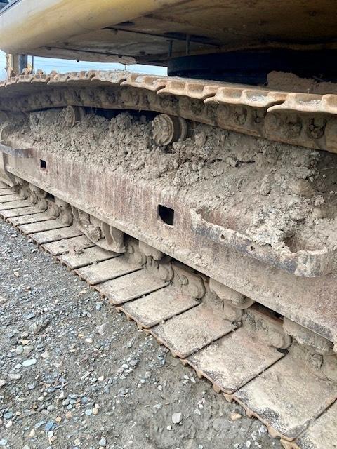 CAT 320 D L Bandgrävare
