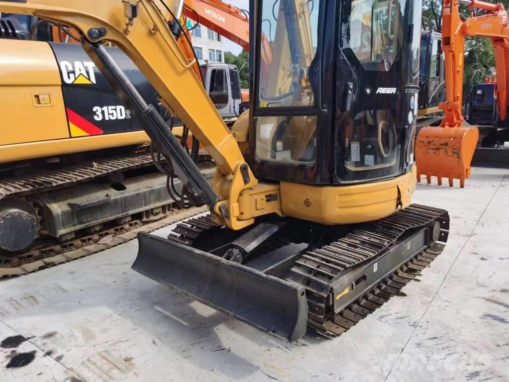 CAT 303 CR Minigrävare < 7t