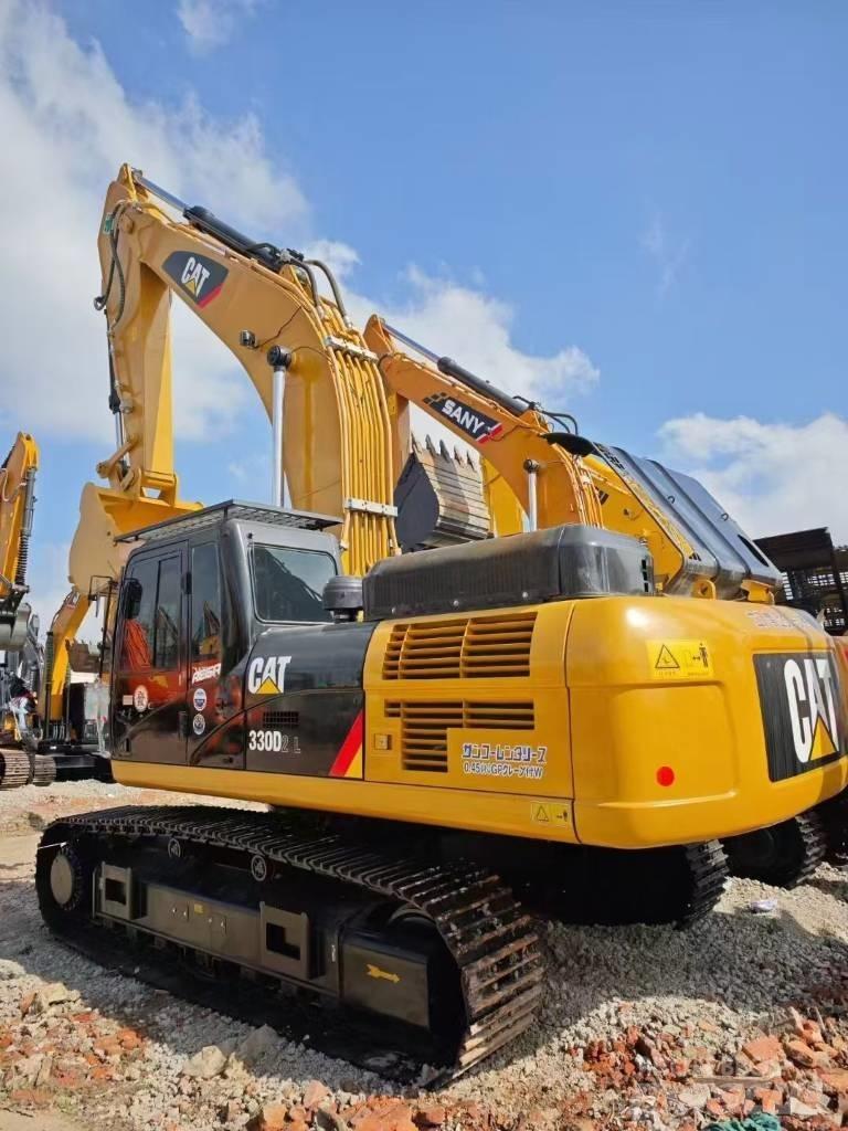 CAT 330D2L Bandgrävare