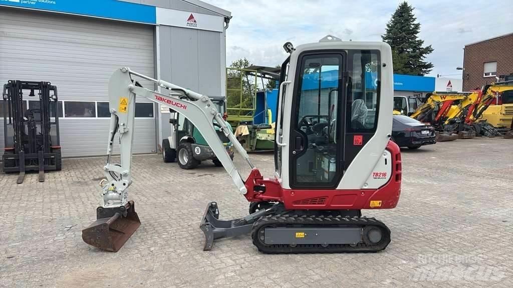 Takeuchi TB216 A Minigrävare < 7t