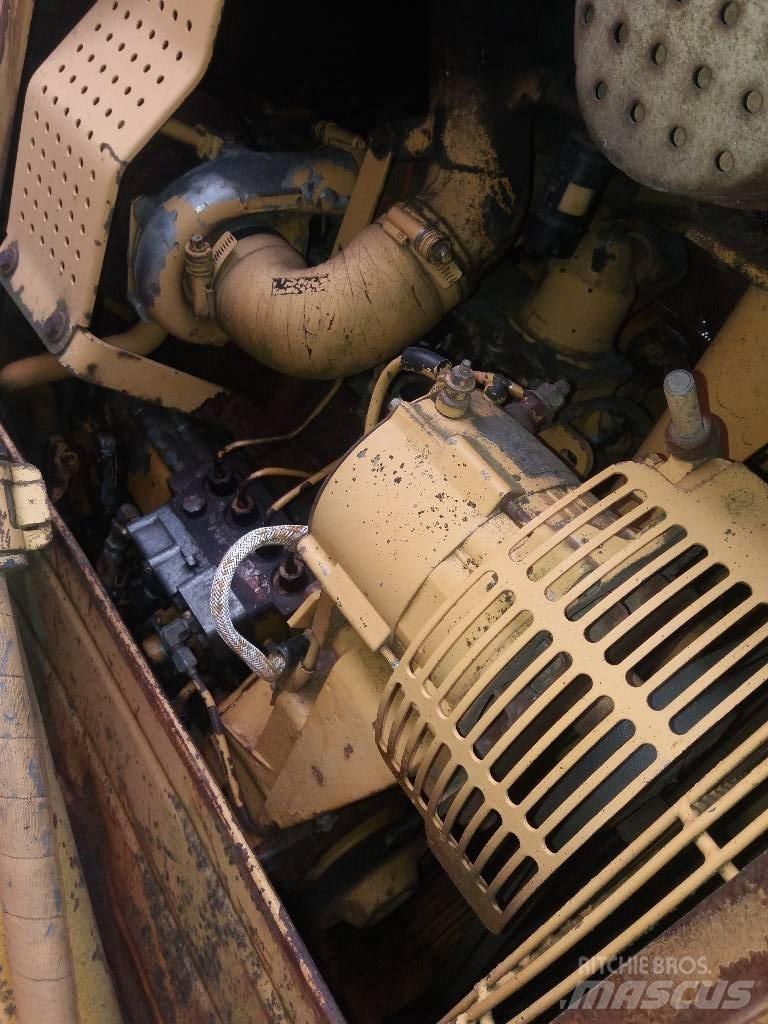 CAT D 4 H Bandschaktare