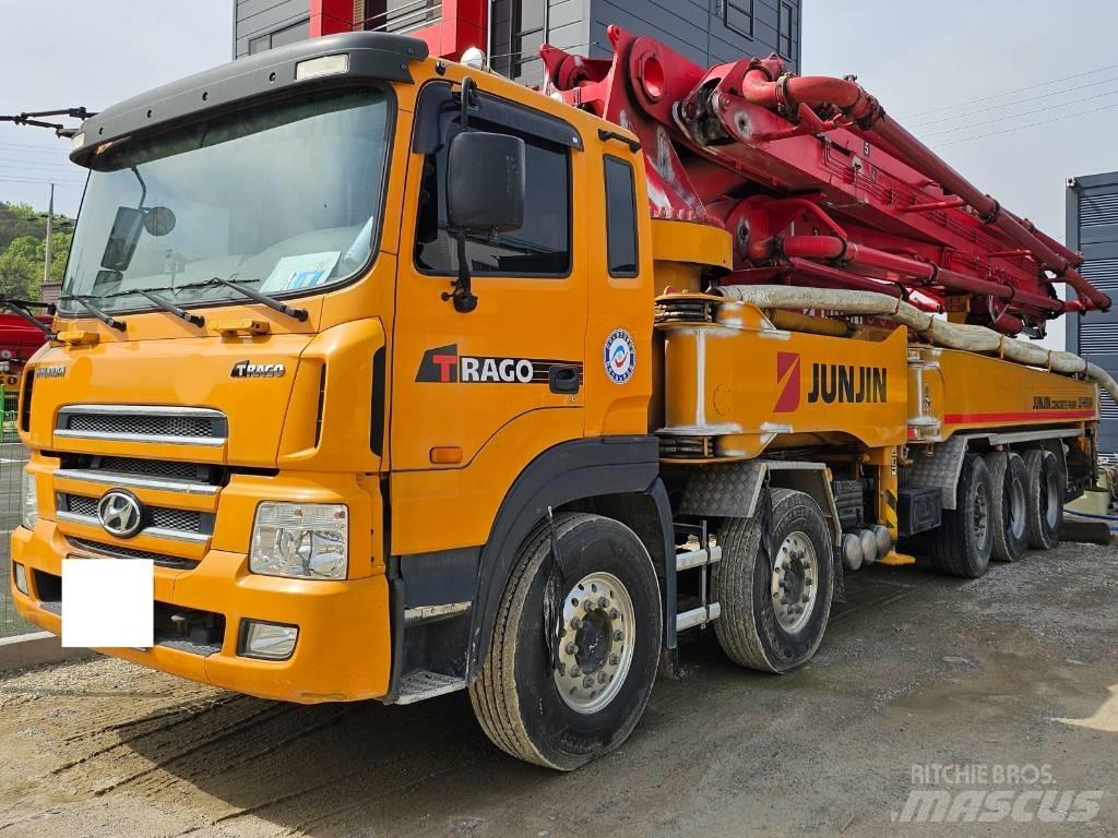 Junjin JJ-H5517 Lastbilar med betongpump