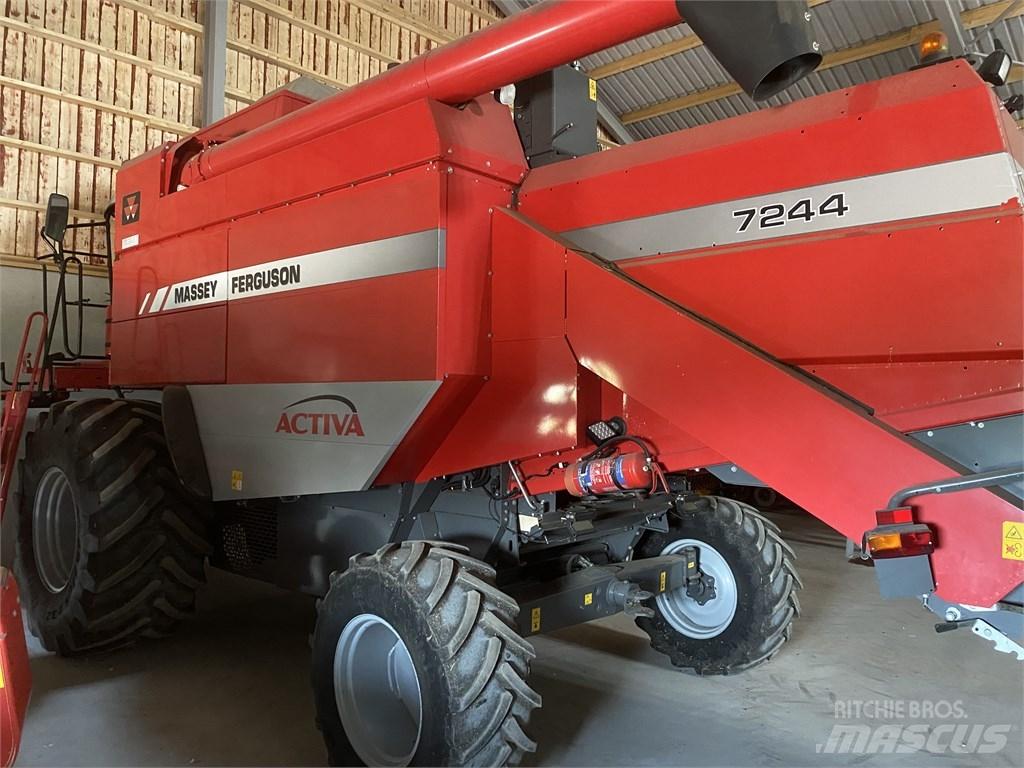 Massey Ferguson 7244 Skördetröskor