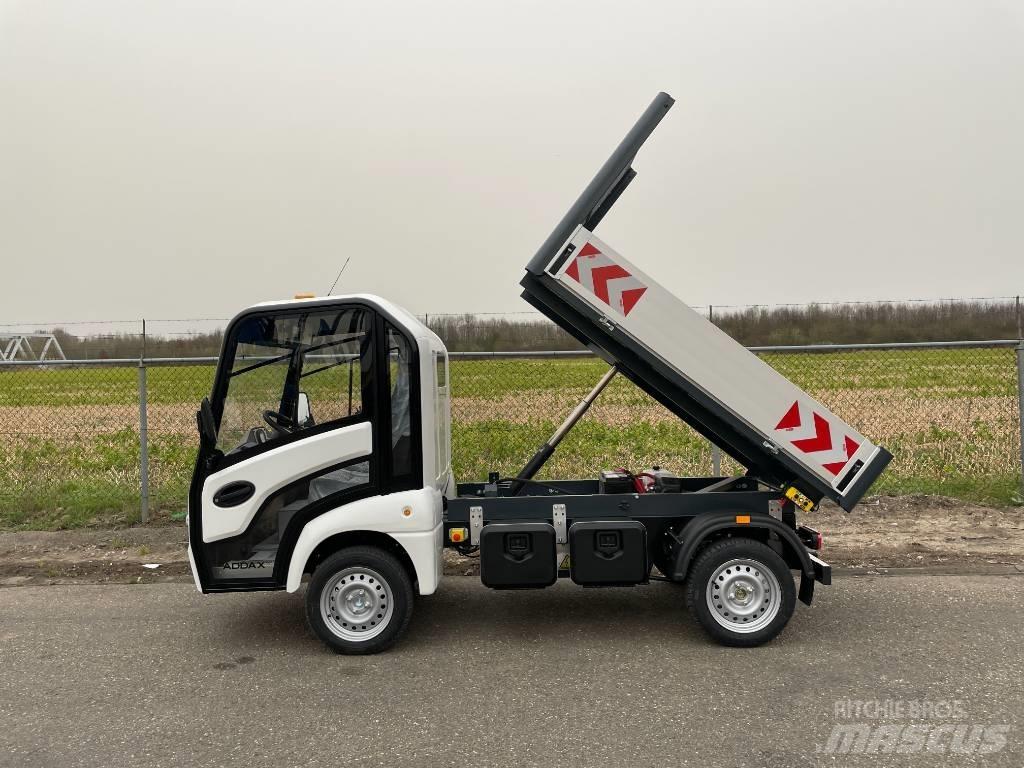  Addax MT15N Kipper Redskapsbärare