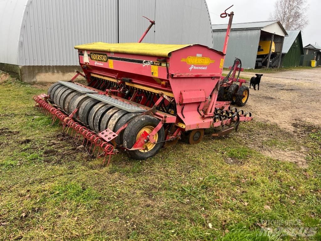 Väderstad Rapid400C Kombisåmaskiner