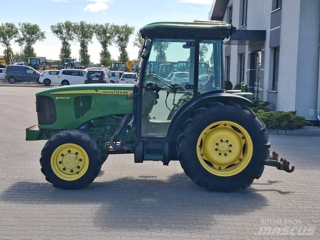 John Deere 5090 GF Traktorer