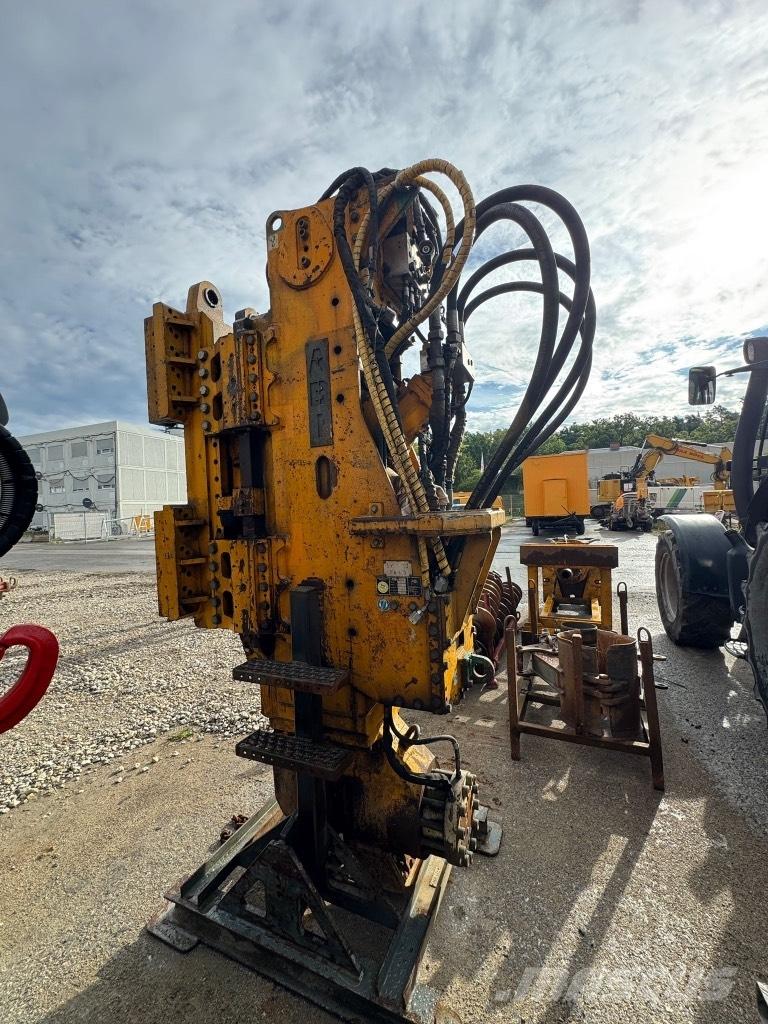 ABI TM 13/16 Pålningsriggar