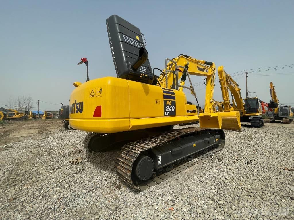 Komatsu PC 240 Bandgrävare