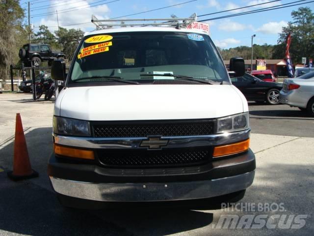 Chevrolet G3500 Lätta skåpbilar