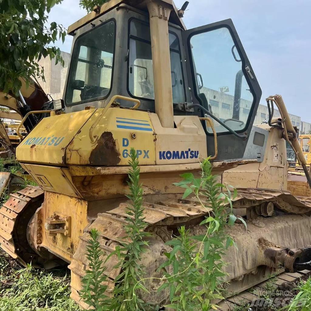 Komatsu D 65 P-12 Bandschaktare