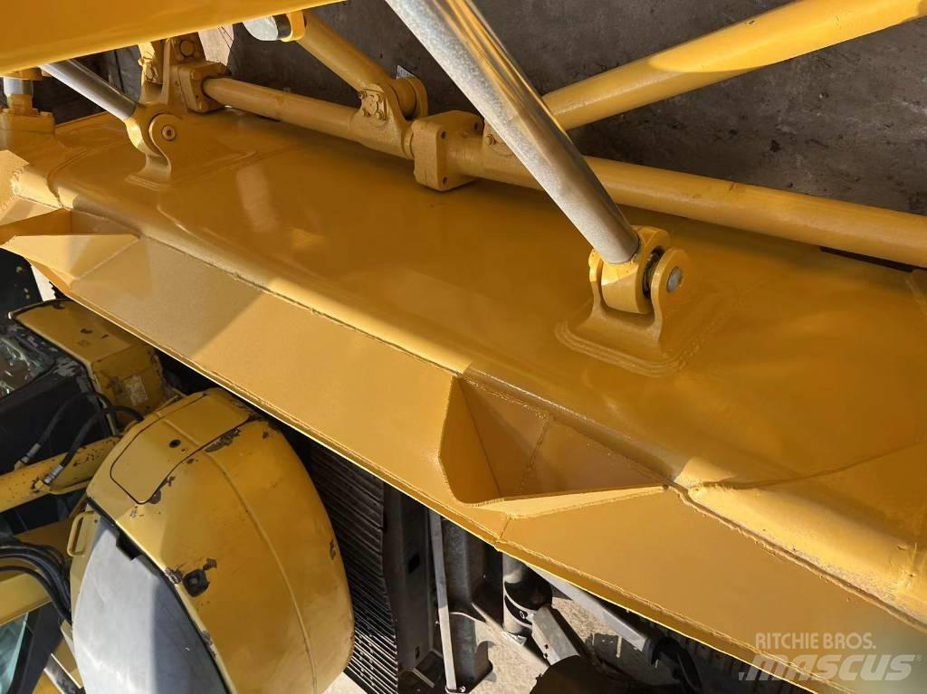 Shantui SD 22 Bandschaktare