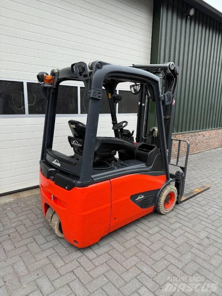 Linde E16-02 Elmotviktstruckar