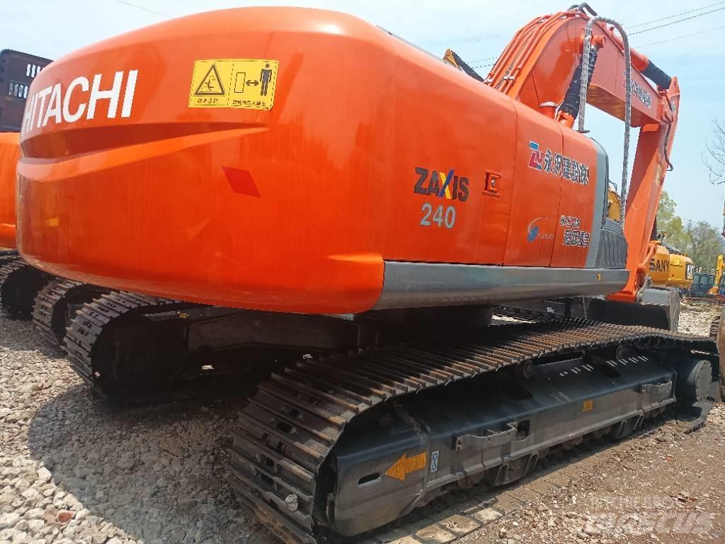 Hitachi ZX 240 Bandgrävare