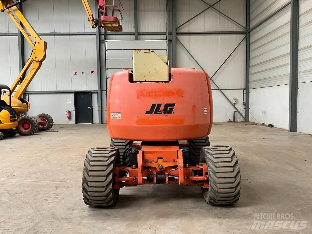 JLG 450 AJ Bomliftar