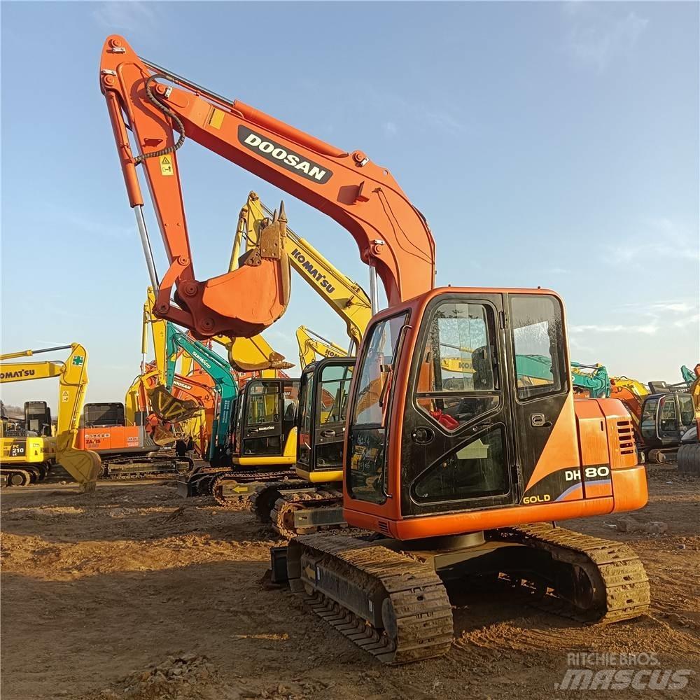 Doosan DH80G Bandgrävare