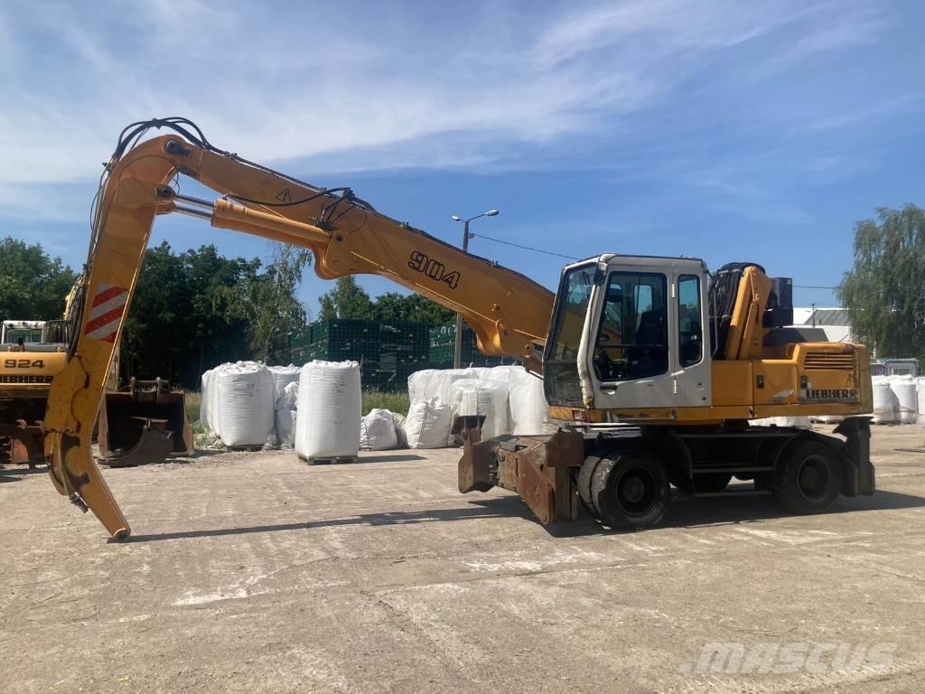 Liebherr A 904 Avfalls / industri hantering